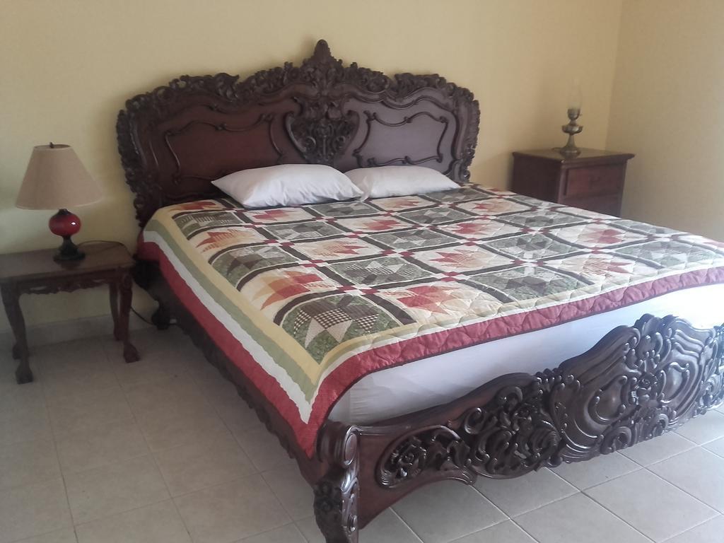 La Gaviota Bnb Bed & Breakfast Филандиа Екстериор снимка