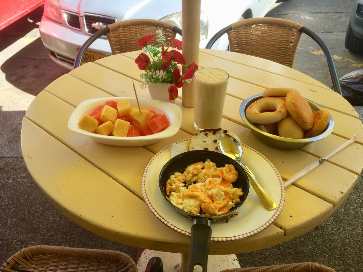 La Gaviota Bnb Bed & Breakfast Филандиа Екстериор снимка